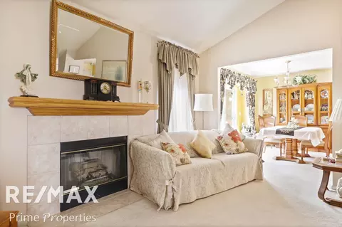 Living - 4125 Wicker, Clio, MI 48420 photo 7 of 11