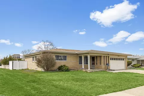 30211 Freda, Warren, MI 48093