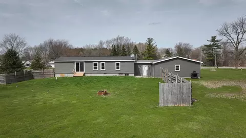 Exterior - 2080 E Dodge, Clio, MI 48420 photo 3 of 4