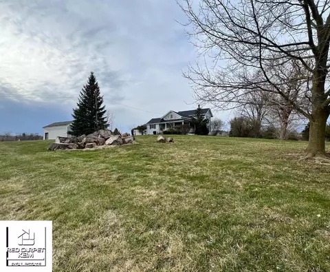 4951 N N Lk, Columbiaville, MI 48421