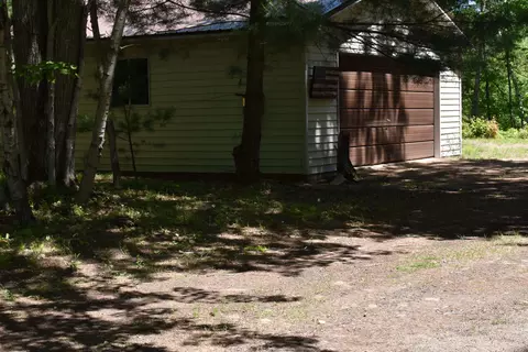 1138 Rivers Ter, Gladwin, MI 48624 photo 12