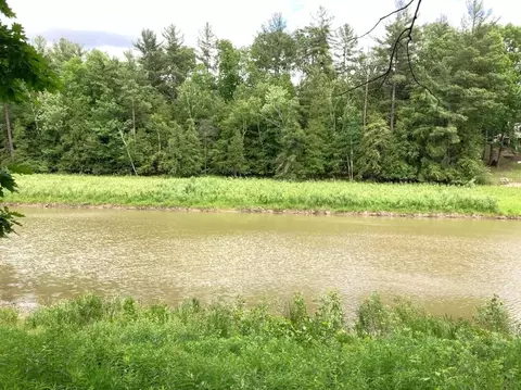1138 Rivers Ter, Gladwin, MI 48624