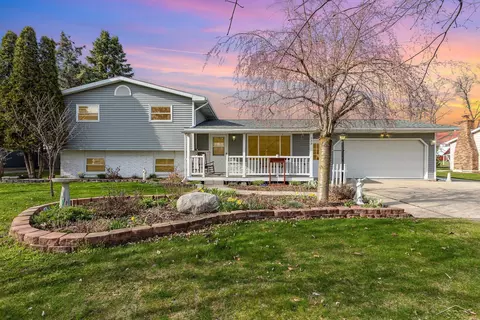 389 Sandridge, Hemlock, MI 48626