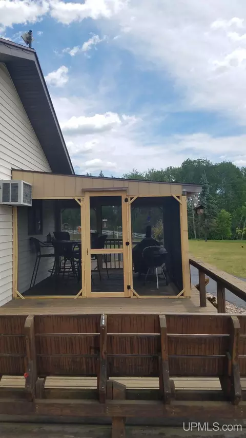 Exterior - 615 North Cp, Ishpeming, MI 49849 photo 4 of 15