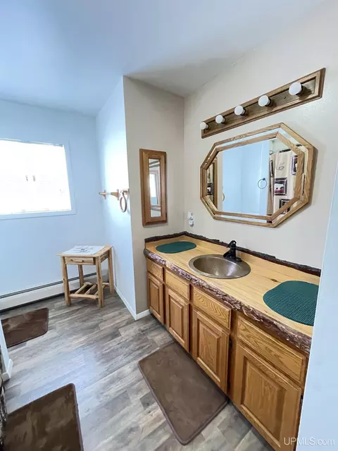 Bath - 615 North Cp, Ishpeming, MI 49849 photo 2 of 3