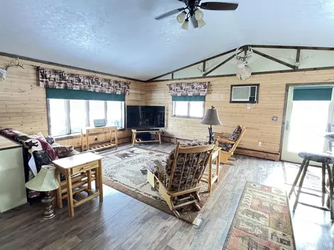 Living - 615 North Cp, Ishpeming, MI 49849 photo 3 of 6