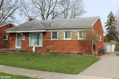 25336 Ronald, Roseville, MI 48066