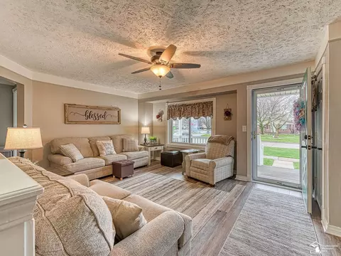 7168 Clippert, Taylor, MI 48180 photo 4