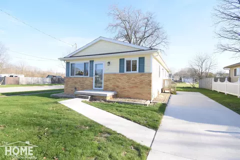 206 E Naldrette, Durand, MI 48429
