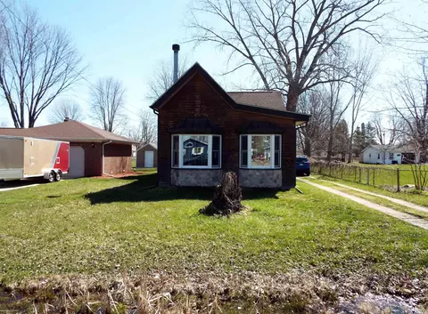 9411 Pearl Bch, Clay, MI 48001
