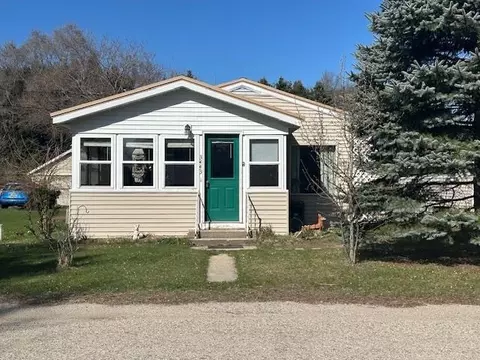 3443 N 5th, Weidman, MI 48893