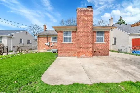 Exterior - 1635 Aline, Grosse Pointe Woods, MI 48236 photo 9 of 13