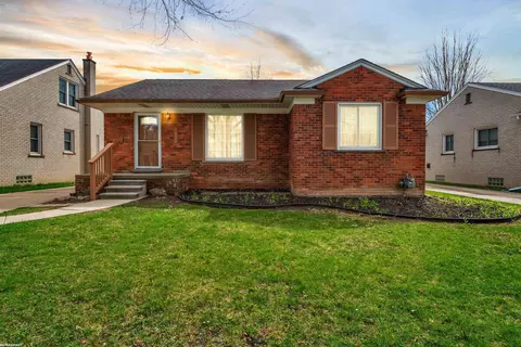 Exterior - 1635 Aline, Grosse Pointe Woods, MI 48236 photo 2 of 13