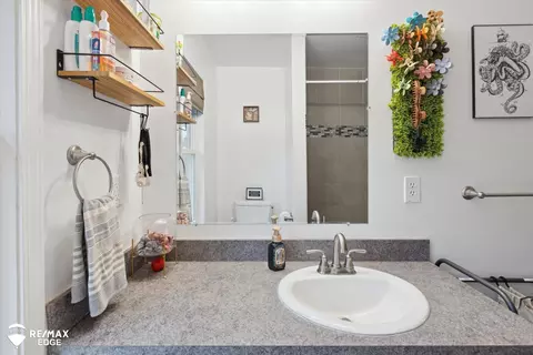 Bath - 7449 E Coldwater, Davison, MI 48423 photo 4 of 4