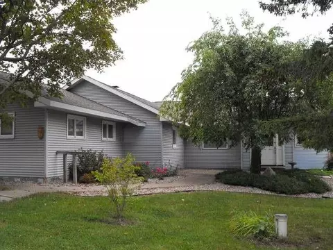Exterior - 4142 Gedney Rd, Gladwin, MI 48624 photo 2 of 3