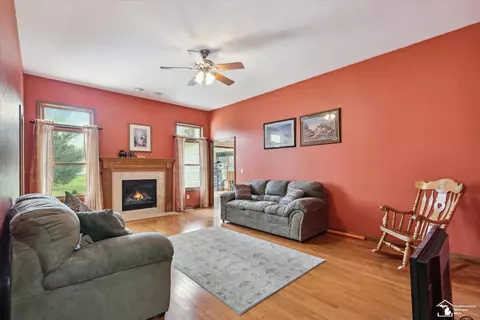 Living - 2163 Delaware, Temperance, MI 48182 photo 1 of 5