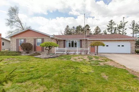 694 W W Riv, Deerfield, MI 49238
