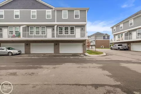 2902 Artemis, Troy, MI 48083 photo 6