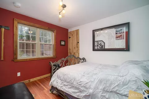 Bedroom - 30385 Co Rd 581, Ishpeming, MI 49849 photo 1 of 11