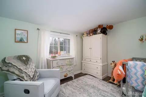 Bedroom - 30385 Co Rd 581, Ishpeming, MI 49849 photo 4 of 11