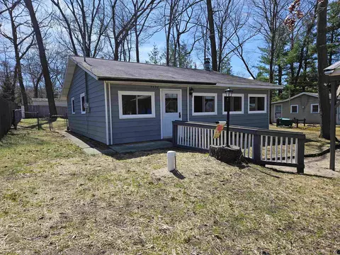 5430 Shawnee, Harrison, MI 48625