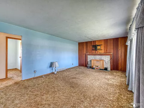 Living - 5400 Rea, Dundee, MI 48131 photo 2 of 2