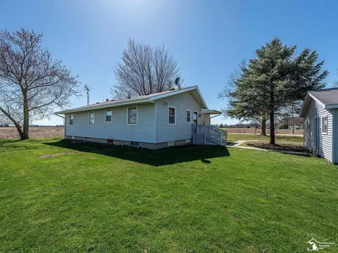Exterior - 5400 Rea, Dundee, MI 48131 photo 8 of 11