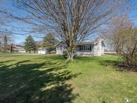 Exterior - 5400 Rea, Dundee, MI 48131 photo 6 of 11