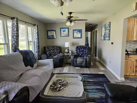 Living - 735 Pickard, Temperance, MI 48182 photo 1 of 3