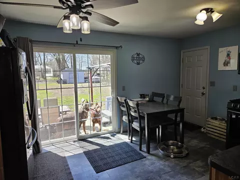 Dining - 735 Pickard, Temperance, MI 48182 photo 1 of 1