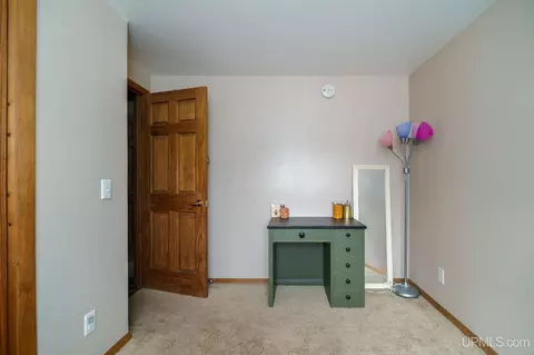 Bedroom - 18 Twin Pnes, Ishpeming, MI 49849 photo 3 of 6