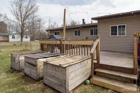 Exterior - 18 Twin Pnes, Ishpeming, MI 49849 photo 9 of 11