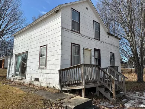 302 W W Lk, Michigamme, MI 49861