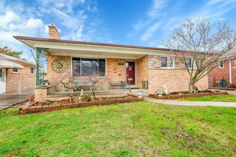 18078 Rosetta, Eastpointe, MI 48021