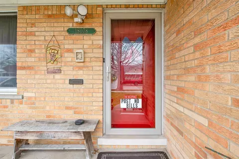 18078 Rosetta, Eastpointe, MI 48021 photo 2