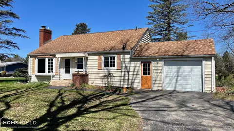 812 W Wilkinson, Owosso, MI 48867