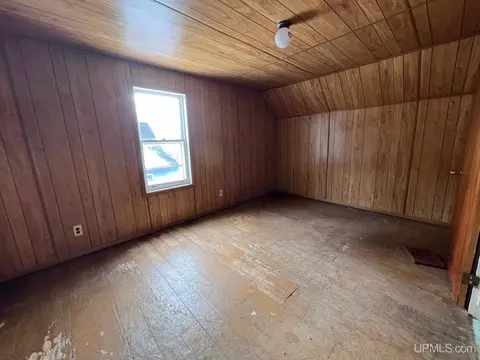 178 Excelsior, Ishpeming, MI 49849 photo 13