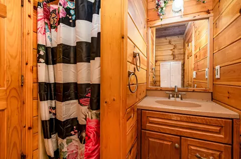 Bath - 2346 Croll, Beaverton, MI 48612 photo 2 of 4