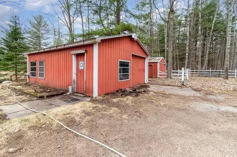Exterior - 2346 Croll, Beaverton, MI 48612 photo 5 of 9