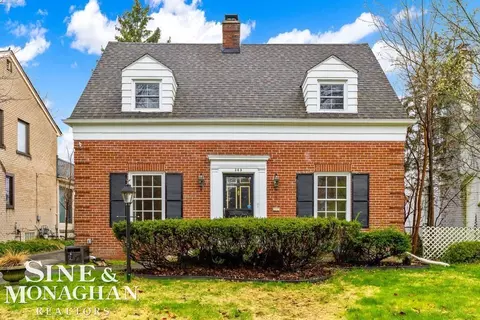 365 Moross, Grosse Pointe Farms, MI 48236