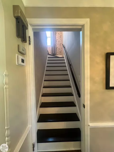 Entry Way - 622 Brown, Saint Clair, MI 48079 photo 3 of 13