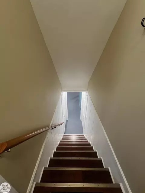 Entry Way - 622 Brown, Saint Clair, MI 48079 photo 7 of 13