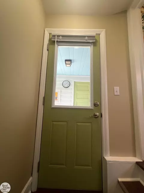 Entry Way - 622 Brown, Saint Clair, MI 48079 photo 9 of 13