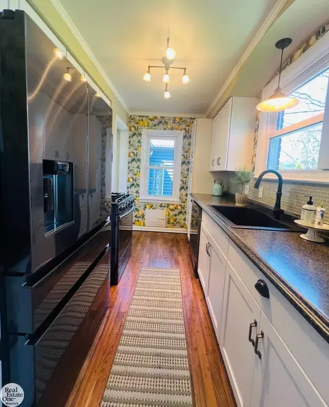 Kitchen - 622 Brown, Saint Clair, MI 48079 photo 2 of 3