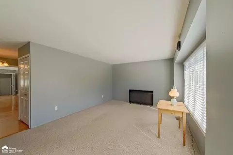 Bedroom - 2022 Kent, Davison, MI 48423 photo 1 of 3