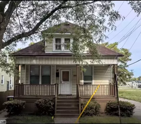 18911 Dean St, Detroit, MI 48234