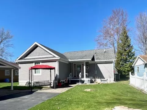 Exterior - 3127 Lakeshore, Gladwin, MI 48624 photo 16 of 16