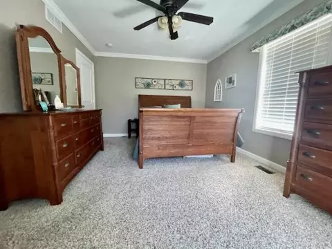 Bedroom - 3127 Lakeshore, Gladwin, MI 48624 photo 5 of 12