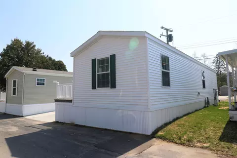 2545 Lakeshore #LOT 35, Applegate, MI 48401