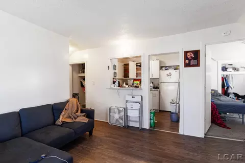 Living - 609 S Blackstone, Jackson, MI 49203 photo 1 of 4